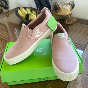 Brand new Cariuma slip on skate shoes.